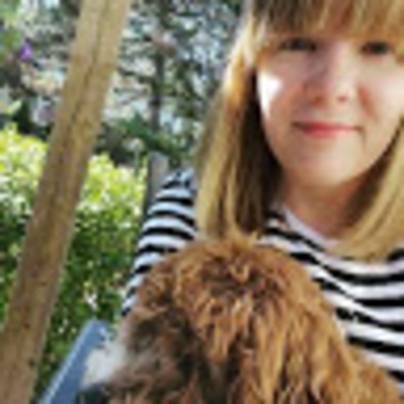 Meet your Posher, Siobhan - Picture 1 of 1